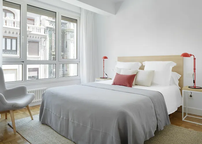 Larroka By Feelfree *