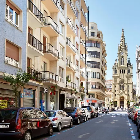 Larroka By Feelfree *