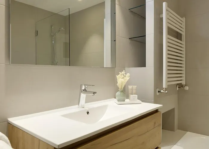 아파트 Larroka By Feelfree *